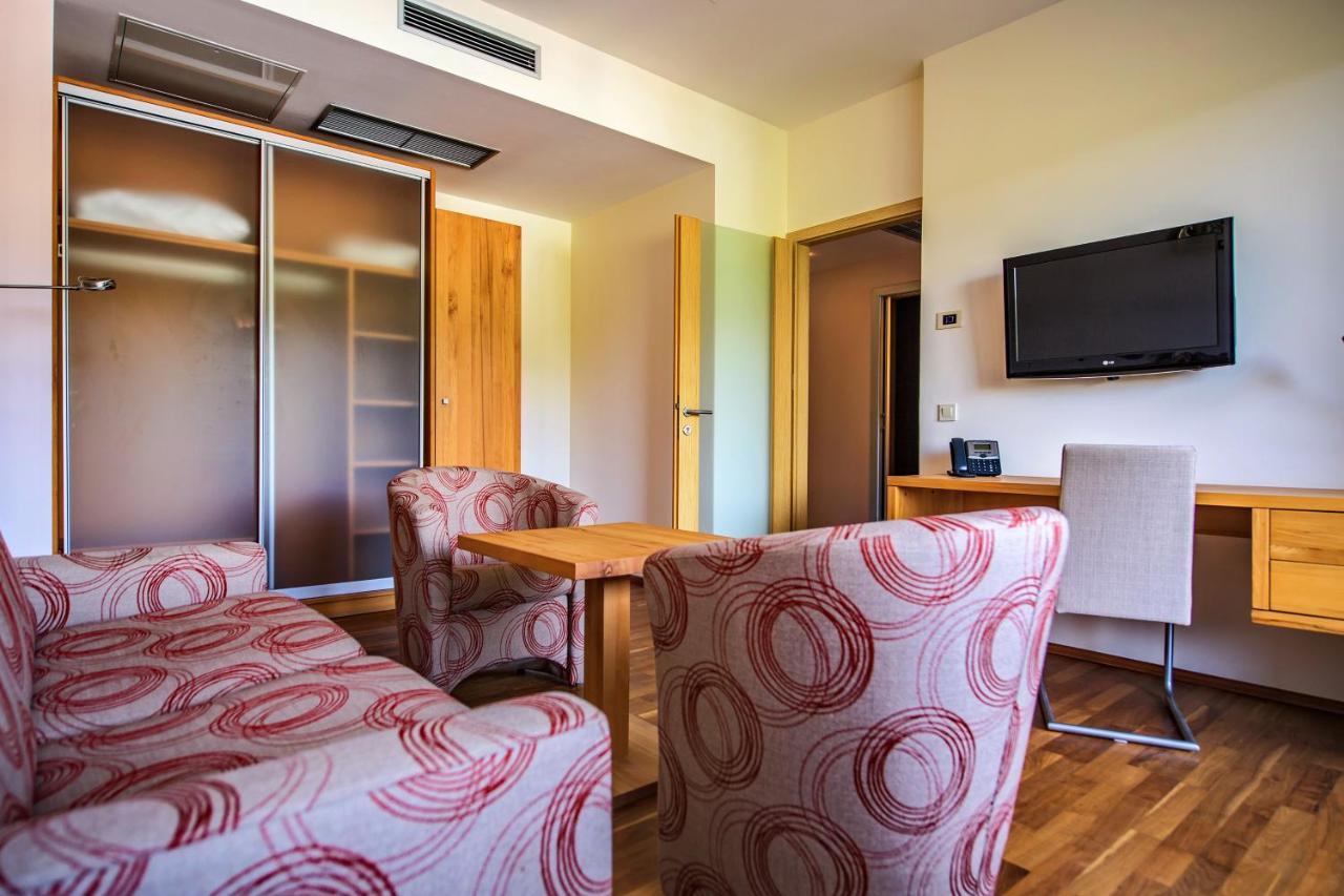 Hotel Bioterme Mala Nedelja リュトメル エクステリア 写真